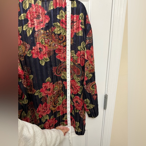 Women’s Victoria’s Secret Gold Label Vintage Floral Paisley Sheer Top M 90s - Picture 7 of 9